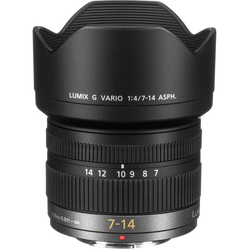 Об'єктив Panasonic H-F007014E Lumix G Vario 7-14 mm f/4.0 ASPH. Об'єктив Panasonic H-F007014E Lumix G Vario 7-14 mm f/4.0 ASPH.