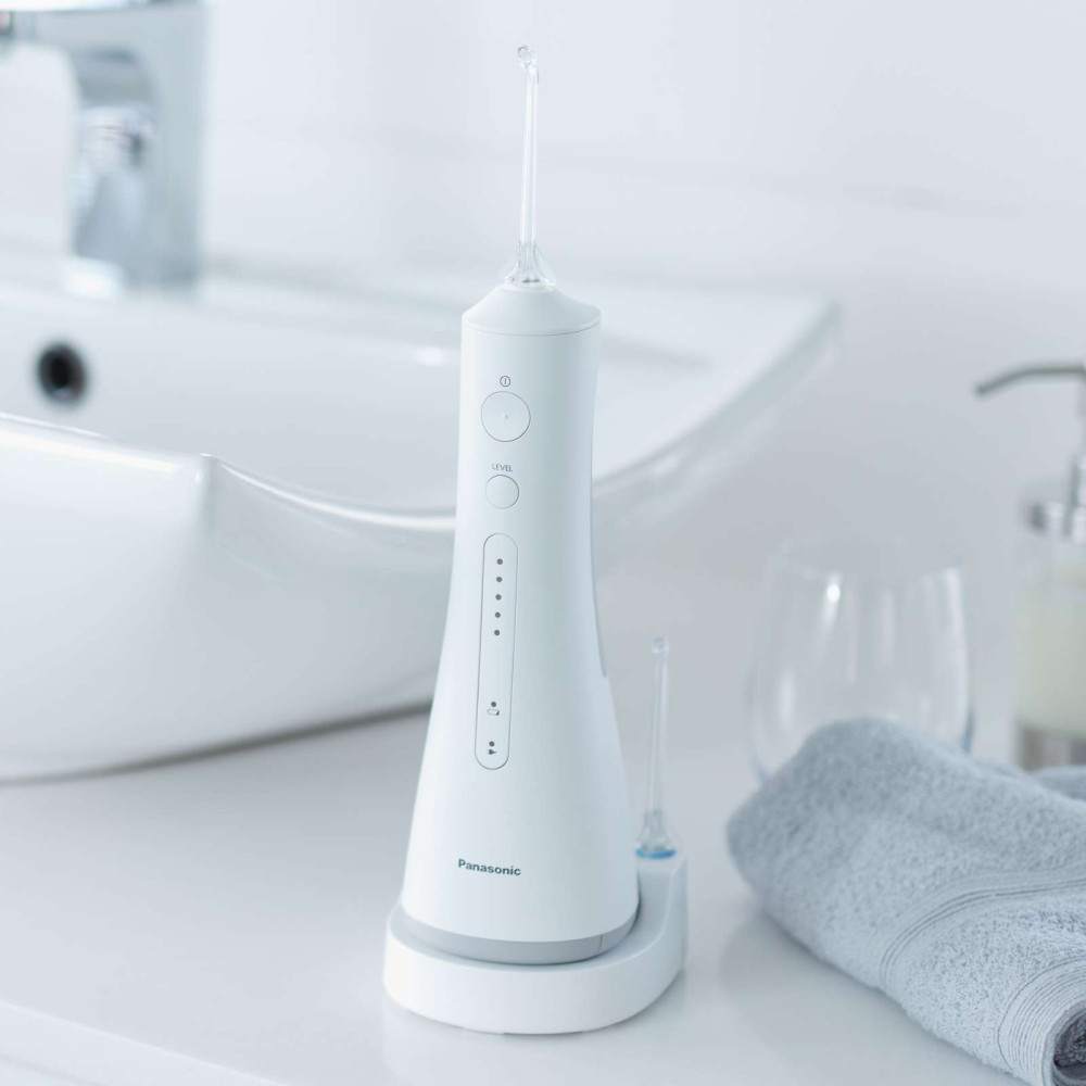 Іригатор Panasonic EW1511W520 з 2 насадками Іригатор Panasonic EW1511W520 з 2 насадками