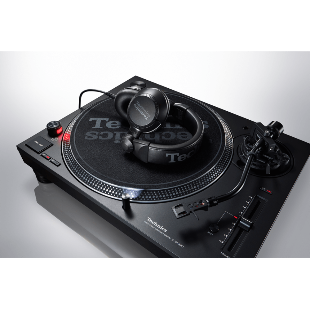 DJ вініловий програвач Technics SL-1210MK7EE Black DJ вініловий програвач Technics SL-1210MK7EE Black