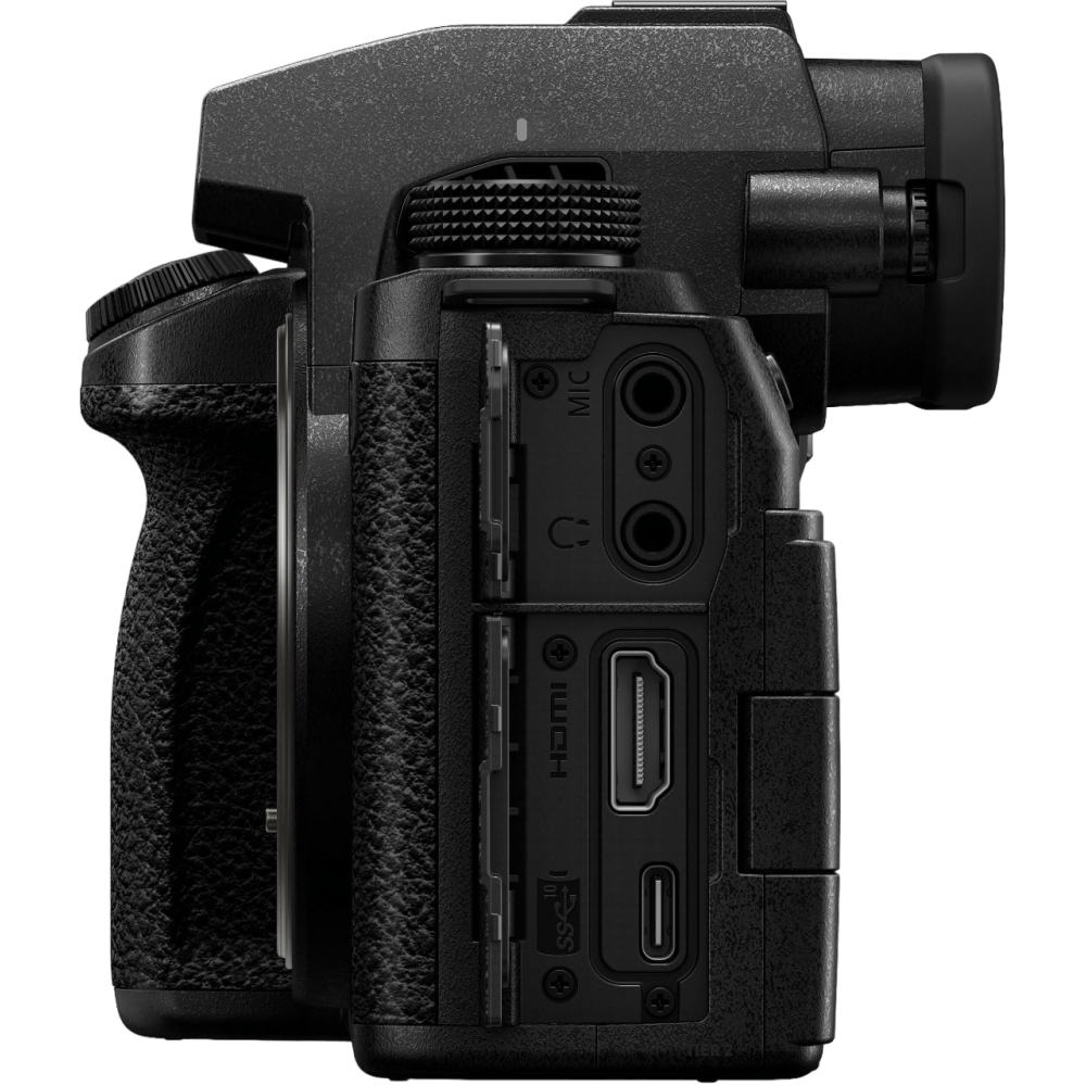 Цифрова фотокамера Panasonic Lumix S DC-S5M2XKEE Kit S-R2060E f/3.5-5.6 Цифрова фотокамера Panasonic Lumix S DC-S5M2XKEE Kit S-R2060E f/3.5-5.6