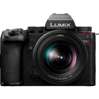 Цифрова фотокамера Panasonic Lumix S DC-S5M2KEE Kit S-R2060E f/3.5-5.6 OPENBOX Цифрова фотокамера Panasonic Lumix S DC-S5M2KEE Kit S-R2060E f/3.5-5.6 OPENBOX