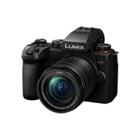 Цифрова фотокамера Panasonic Lumix G DC-G9M2MEE Kit H-FS12060E f/3.5-5.6 Цифрова фотокамера Panasonic Lumix G DC-G9M2MEE Kit H-FS12060E f/3.5-5.6