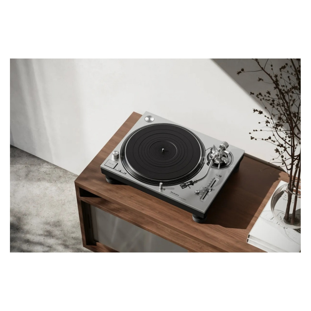 Вініловий програвач Technics SL-1200GR2ES Silver Вініловий програвач Technics SL-1200GR2ES Silver
