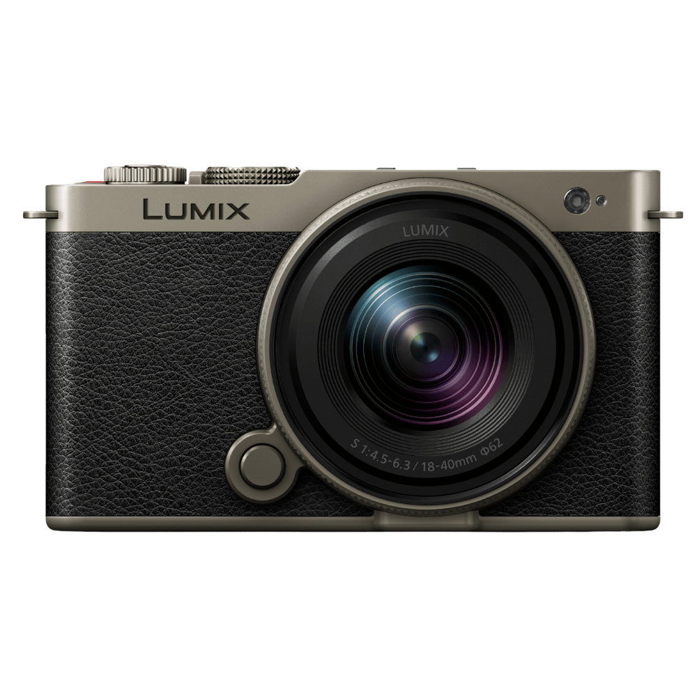 Цифрова фотокамера Panasonic Lumix S9 Titanium Black +18-40mm Kit DC-S9NE-NA (Titanium Lens) Цифрова фотокамера Panasonic Lumix S9 Titanium Black +18-40mm Kit DC-S9NE-NA (Titanium Lens)