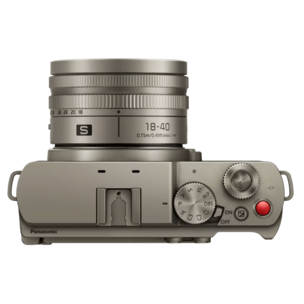 Цифрова фотокамера Panasonic Lumix S9 Titanium Black +18-40mm Kit DC-S9NE-NA (Titanium Lens) Цифрова фотокамера Panasonic Lumix S9 Titanium Black +18-40mm Kit DC-S9NE-NA (Titanium Lens)